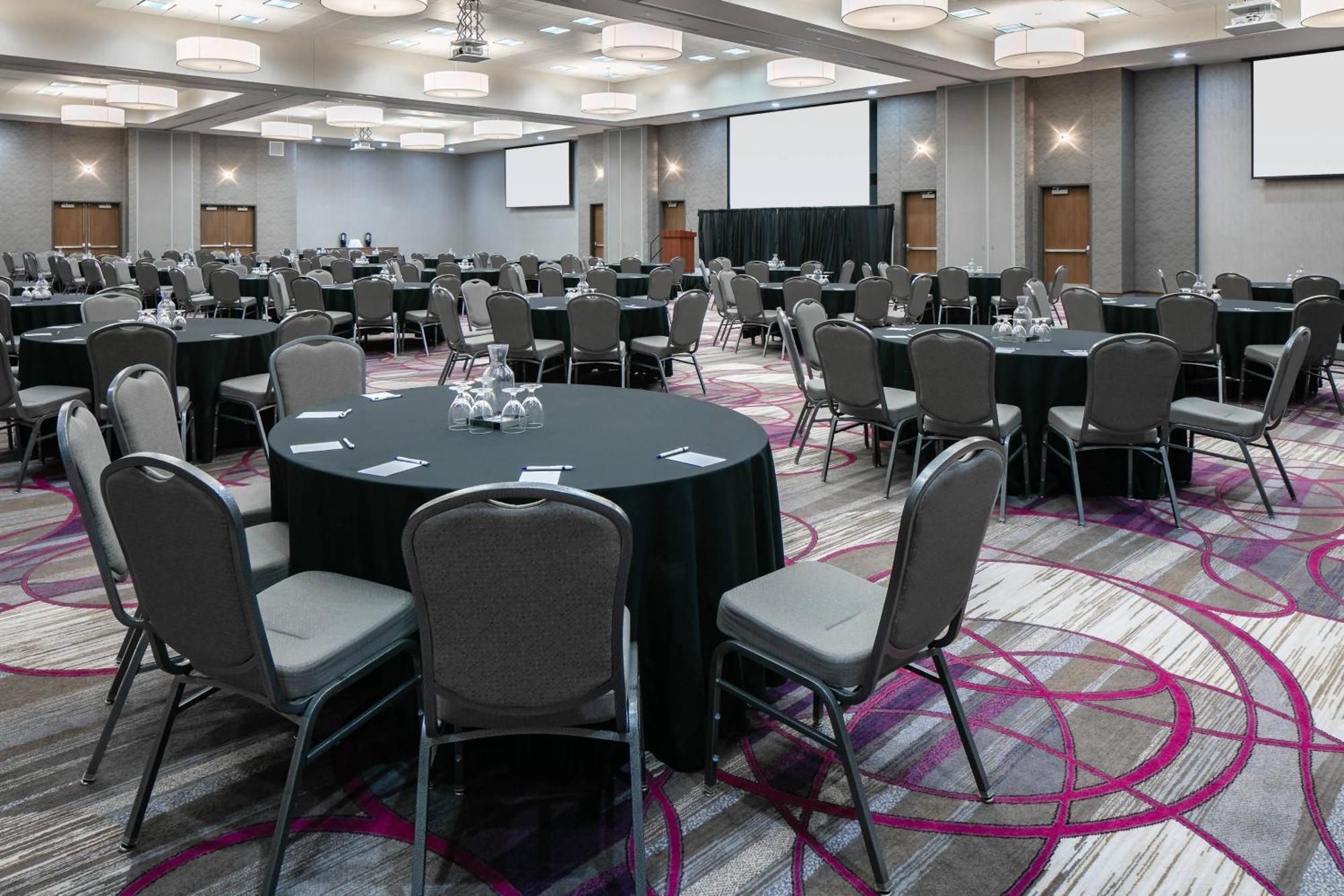 Courtyard By Marriott Omaha Bellevue At Beardmore Event Center Eksteriør bilde
