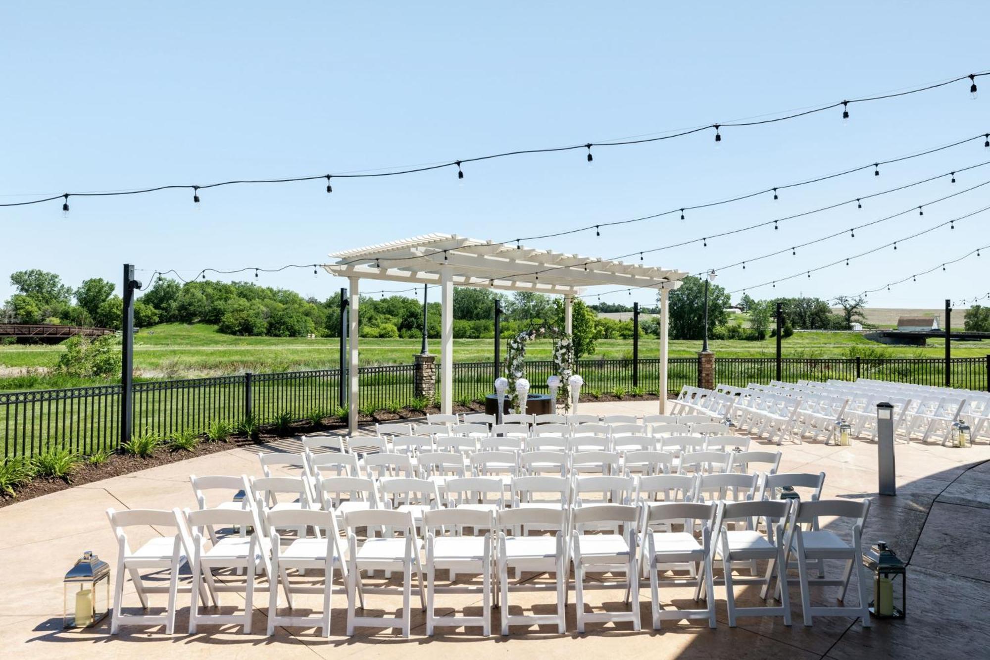 Courtyard By Marriott Omaha Bellevue At Beardmore Event Center Eksteriør bilde